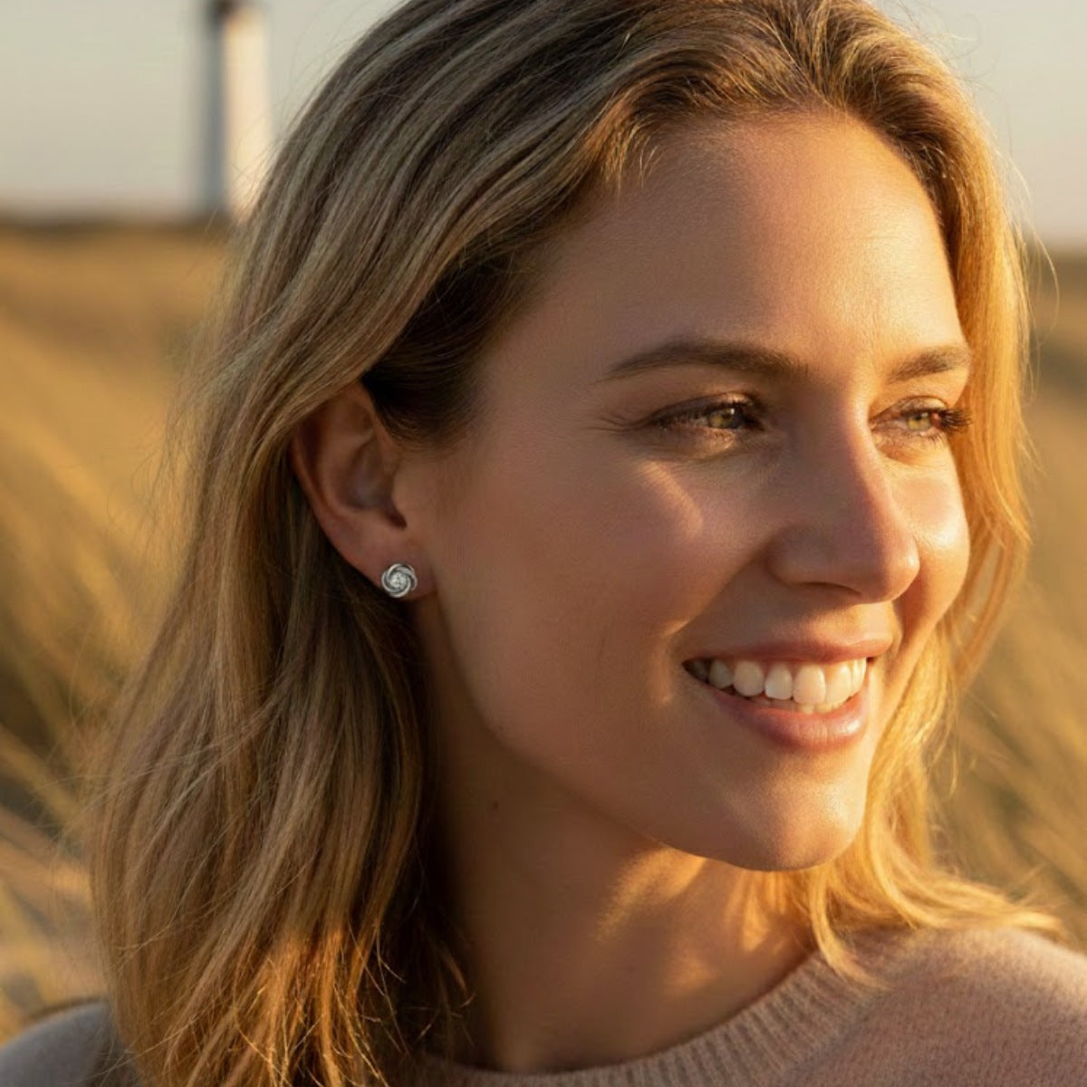 Ohrstecker "Strahlender Knoten" - Silber