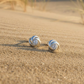 Ohrstecker "Strahlender Knoten" - Silber