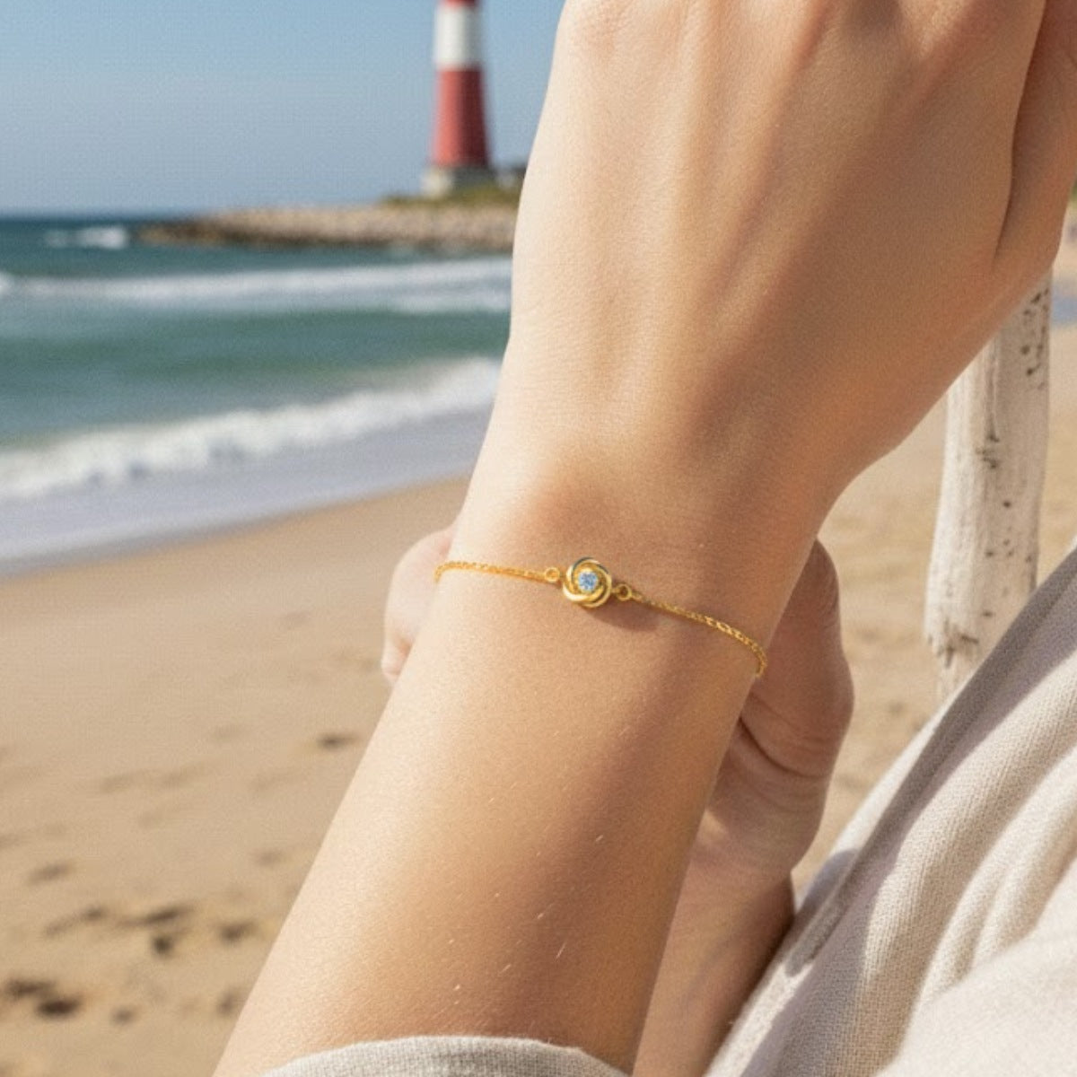 Armband "Strahlender Knoten" - Gold