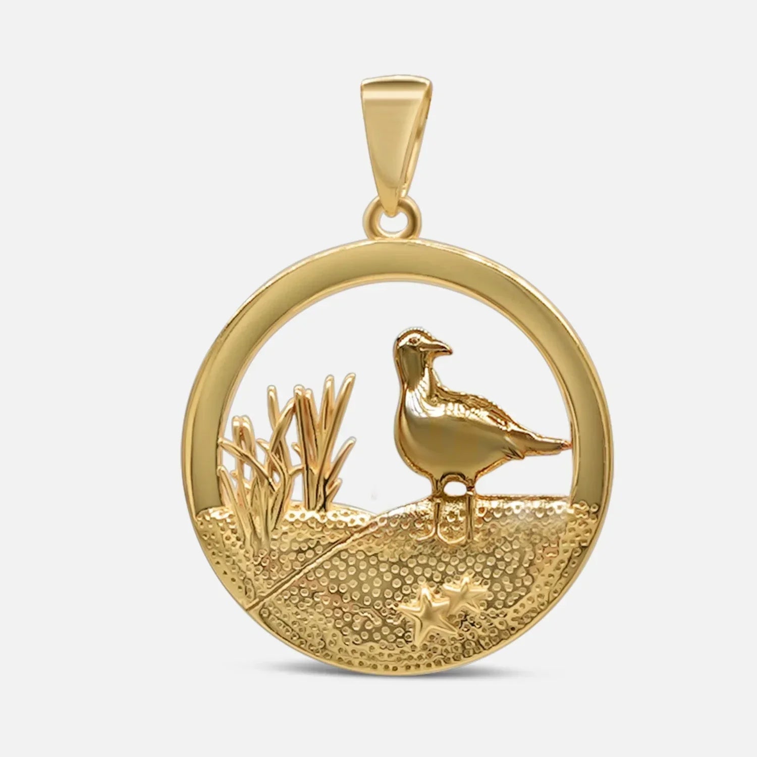 Goldener Anhänger mit Möwe, Dünen, Gräsern und Seestern, maritimer Schmuck