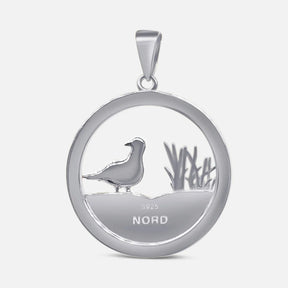 Silberner Anhänger mit Möwe, Dünengras und Gravur NORD, maritimer Schmuck