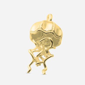 Goldener Anhänger in Form einer Qualle, maritimer Schmuck, auf weißem Hintergrund