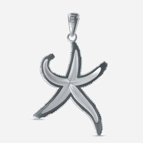Großer Seestern Anhänger aus 925 Silber, maritimer Schmuck, glänzend, auf weißem Hintergrund